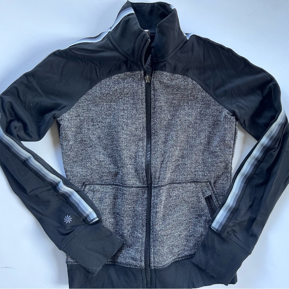 Athleta Girl zip jacket SZ M (8-10)